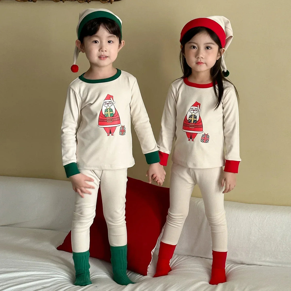 Pyjama de Noel enfant avec bonnet